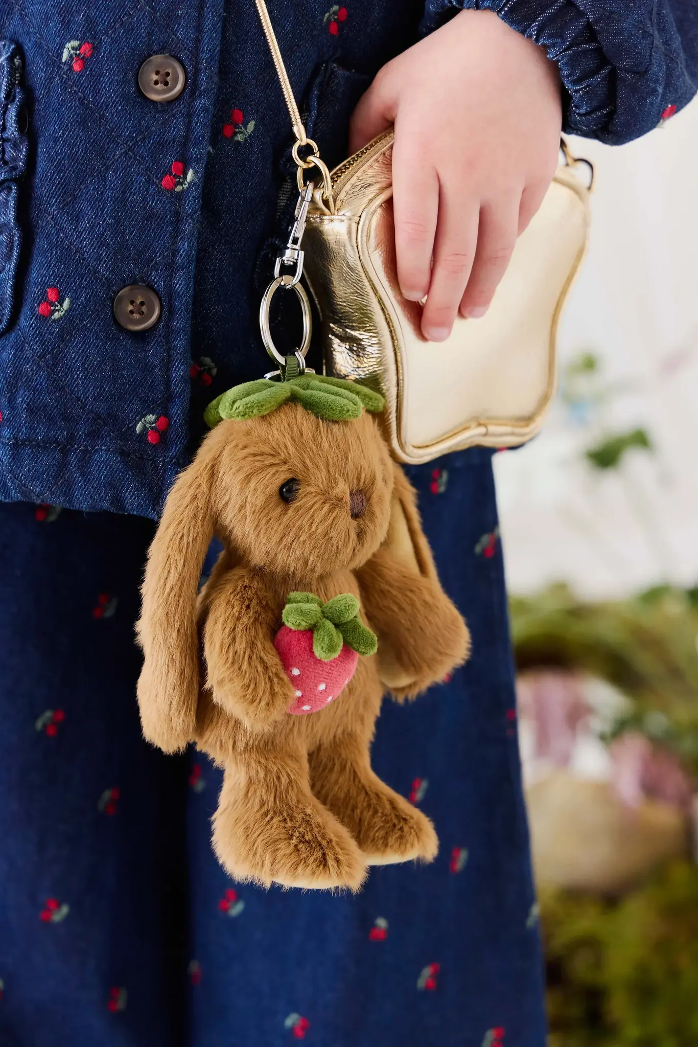 Jamie Kay Jamie Kay Snuggle Bunnies -Strawberry Penelope Keyring - Oak