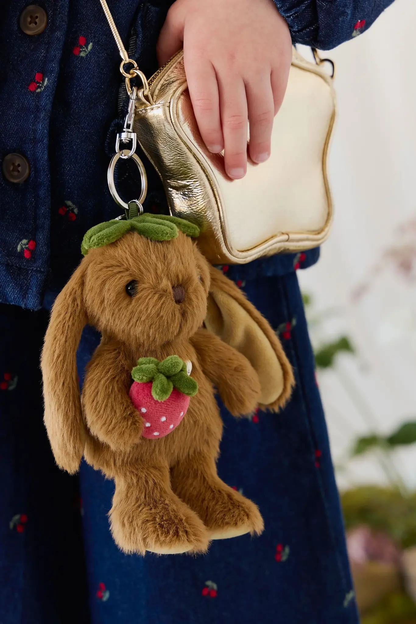 Jamie Kay Jamie Kay Snuggle Bunnies -Strawberry Penelope Keyring - Oak