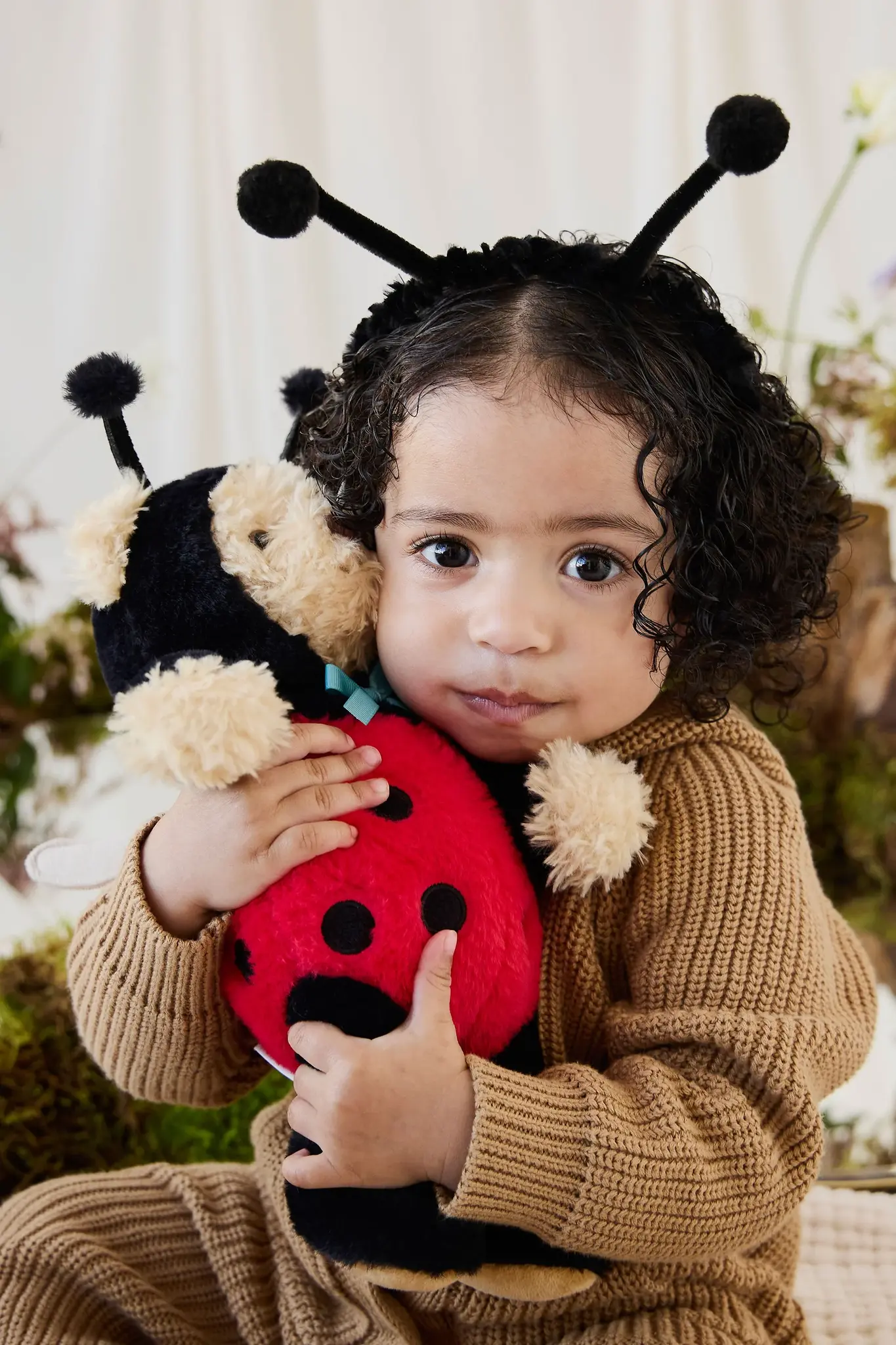 Jamie Kay Jamie Kay Snuggle Bunnies - Arthur the Bear - Lovebug