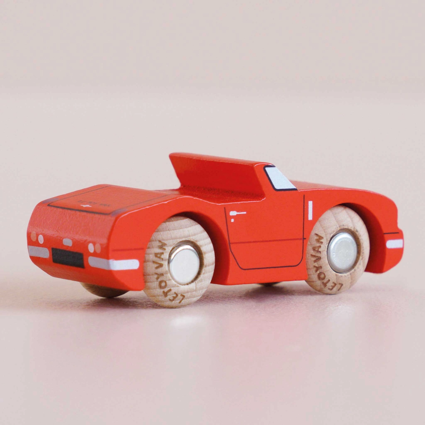 Le Toy Van, Inc. GT75 Marc Toy Car