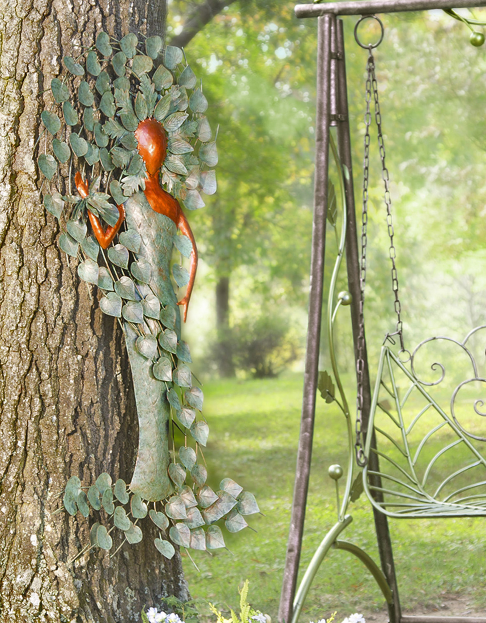 EE3308 Copper and Patina-Colored Metal Green Woman Wall Artr
