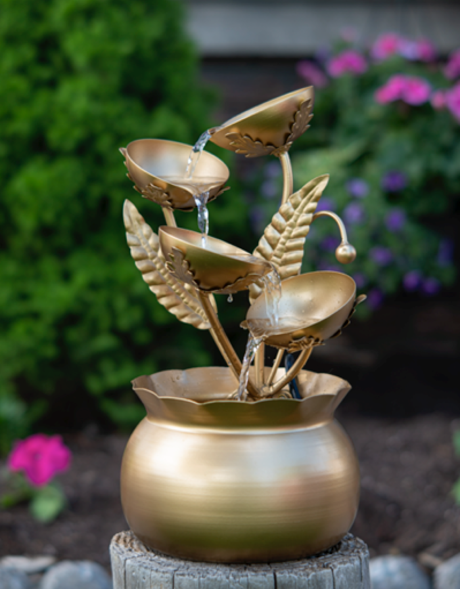 Ganz CG183778 GOLD LEAF FOUNTAIN - as is floor model was $157.95