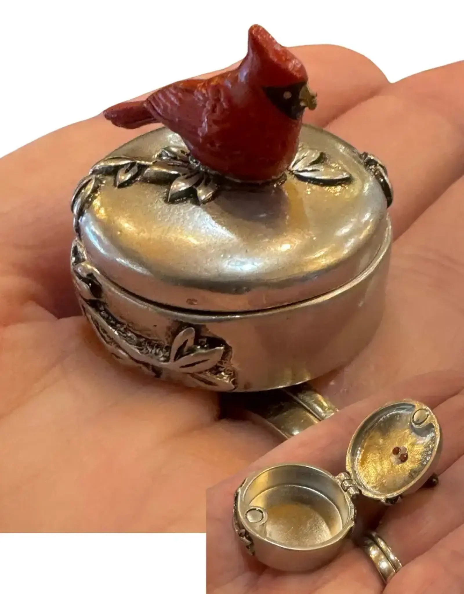 Ganz GZ60882 Cardinal Prayer Charm