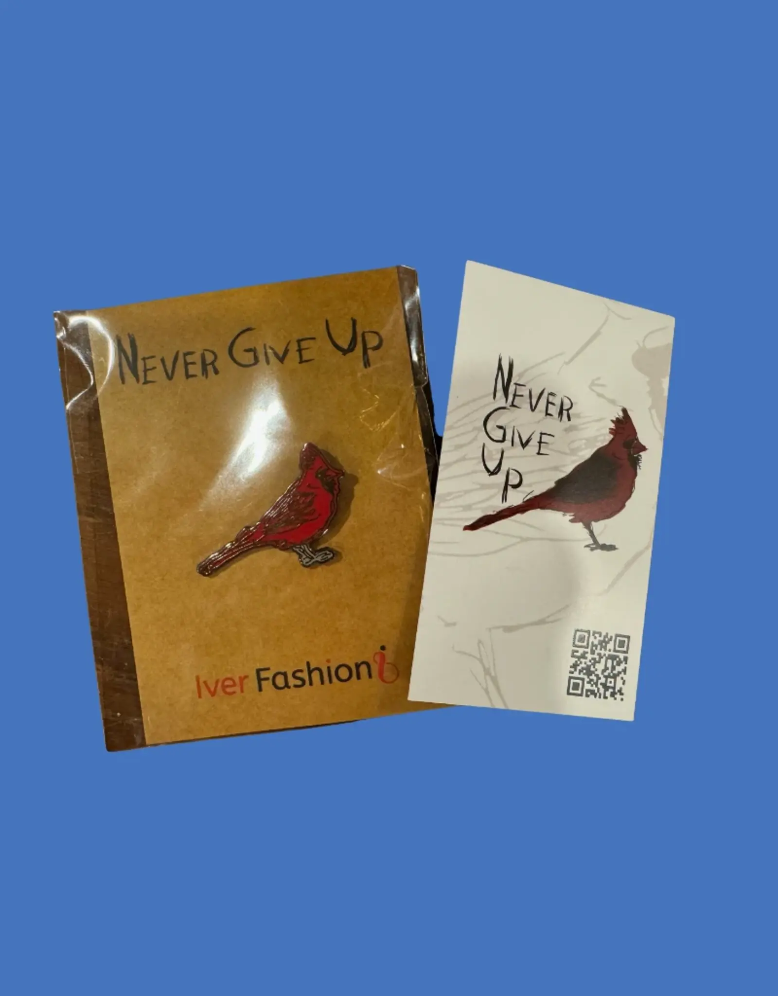 Iver Fashions IFNGUP Red Cardinal Lapel Pin