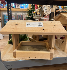 PYP Designs PYPFT Fly through feeder. Easy to fill. Screen bottom. Made in Canada.
