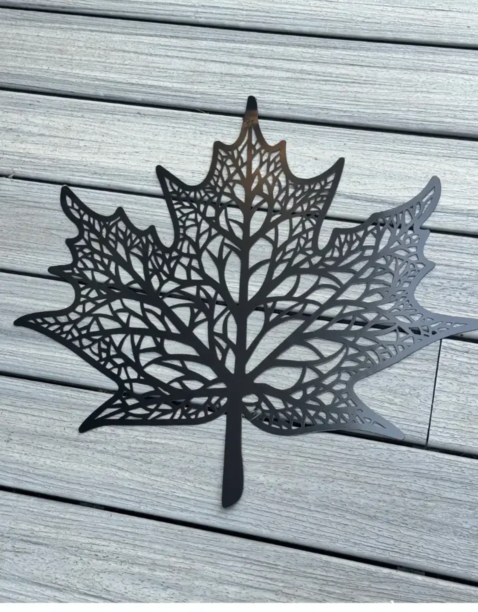 Panam Decor & Gifts PUI17364 Black Veined Maple Leaf Metal Wall Art