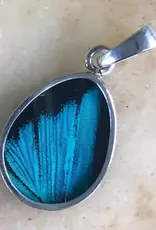 Mariposa Mariposa Butterfly Pendants - no chain*