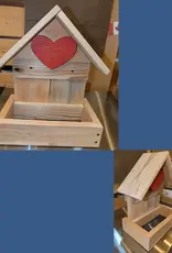 Artist Jean Long JL2234-1319  Jean Long rustic heart single platform feeder