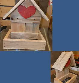 Artist Jean Long JL2234-1319  Jean Long rustic heart single platform feeder