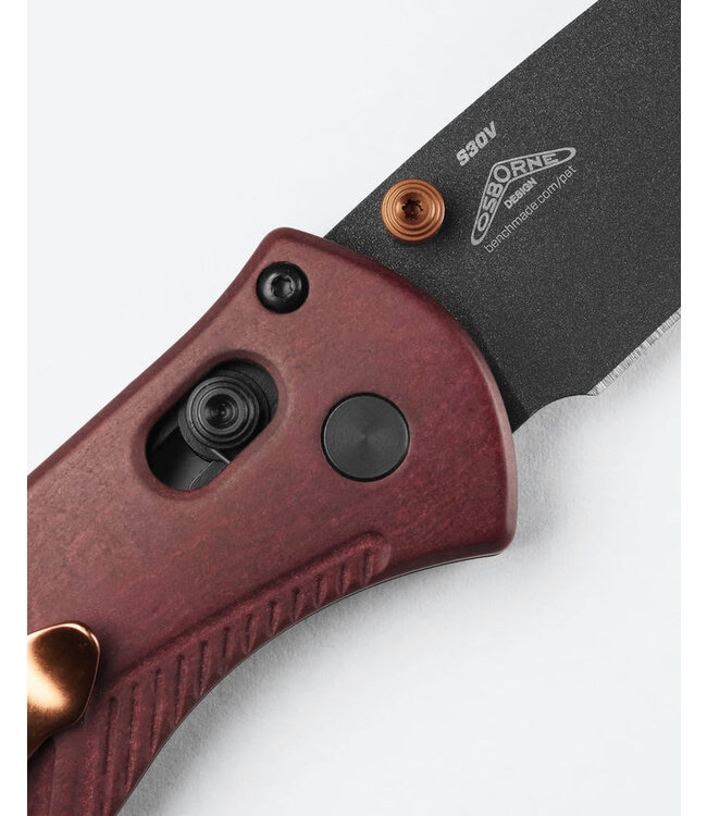 Benchmade - Mini Barrage, AXA, Redstone. Drop-point