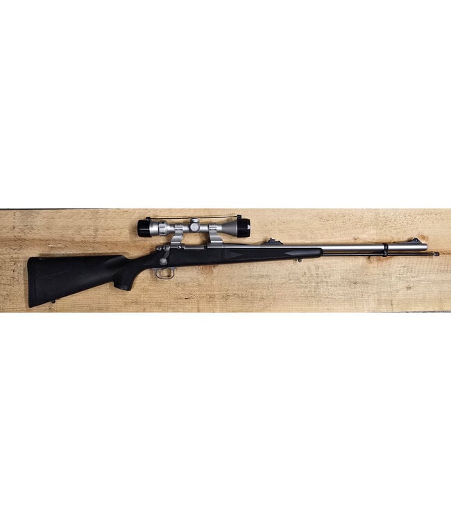 Remington Model 700 ML Black - 50Cal Muzzleloader Bolt w/ Bushnell Scope - USED