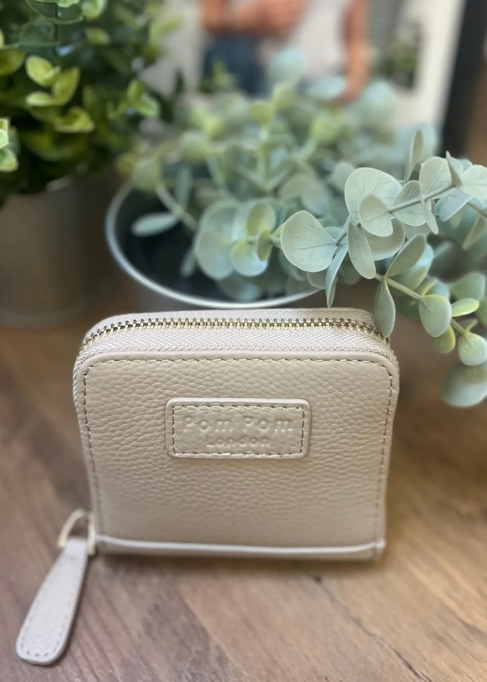 Pom Pom London Pom Pom Mini Chelsea Wallet Stone