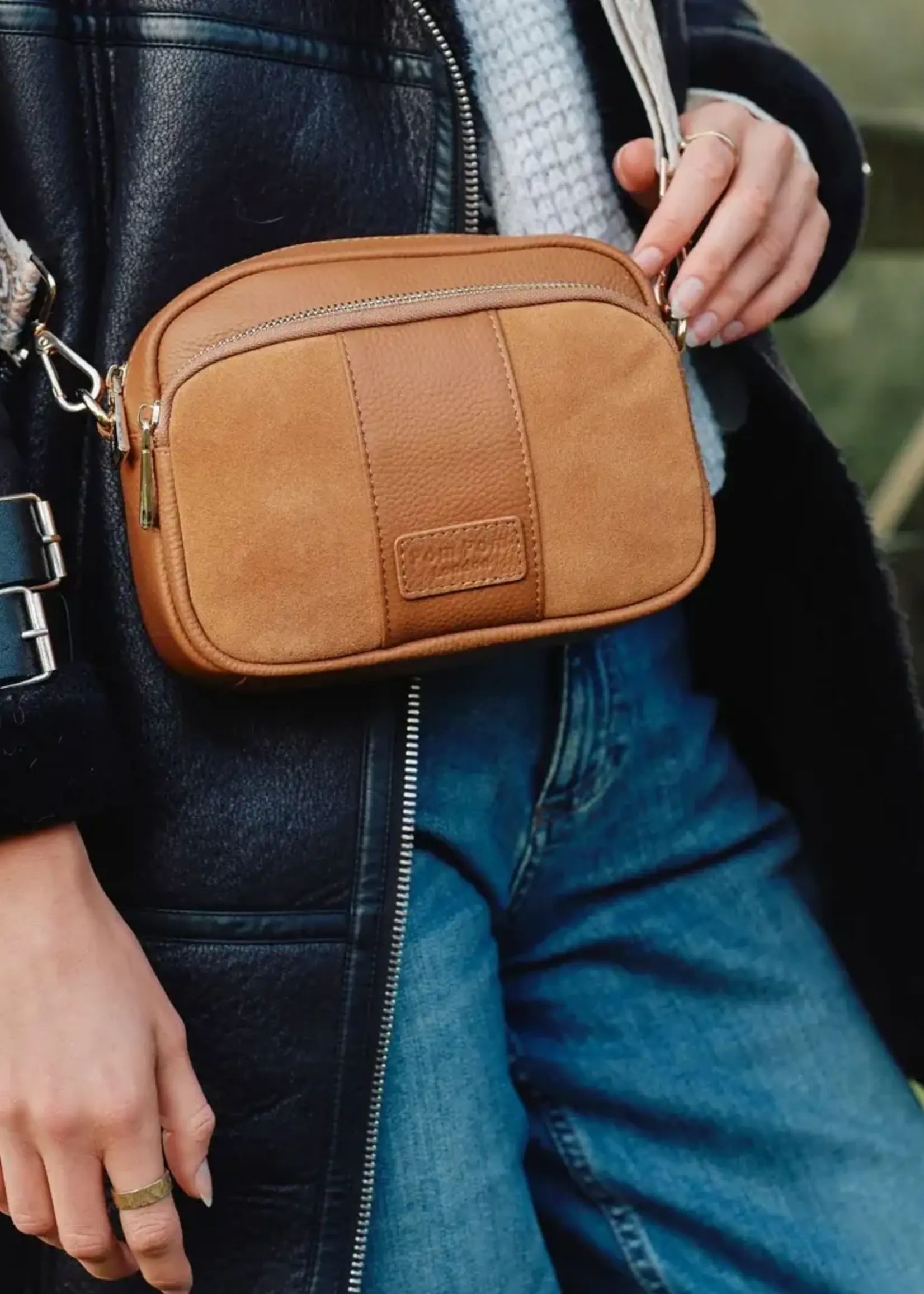 Pom Pom London Pom Pom City Suede & Leather Bag - Maple