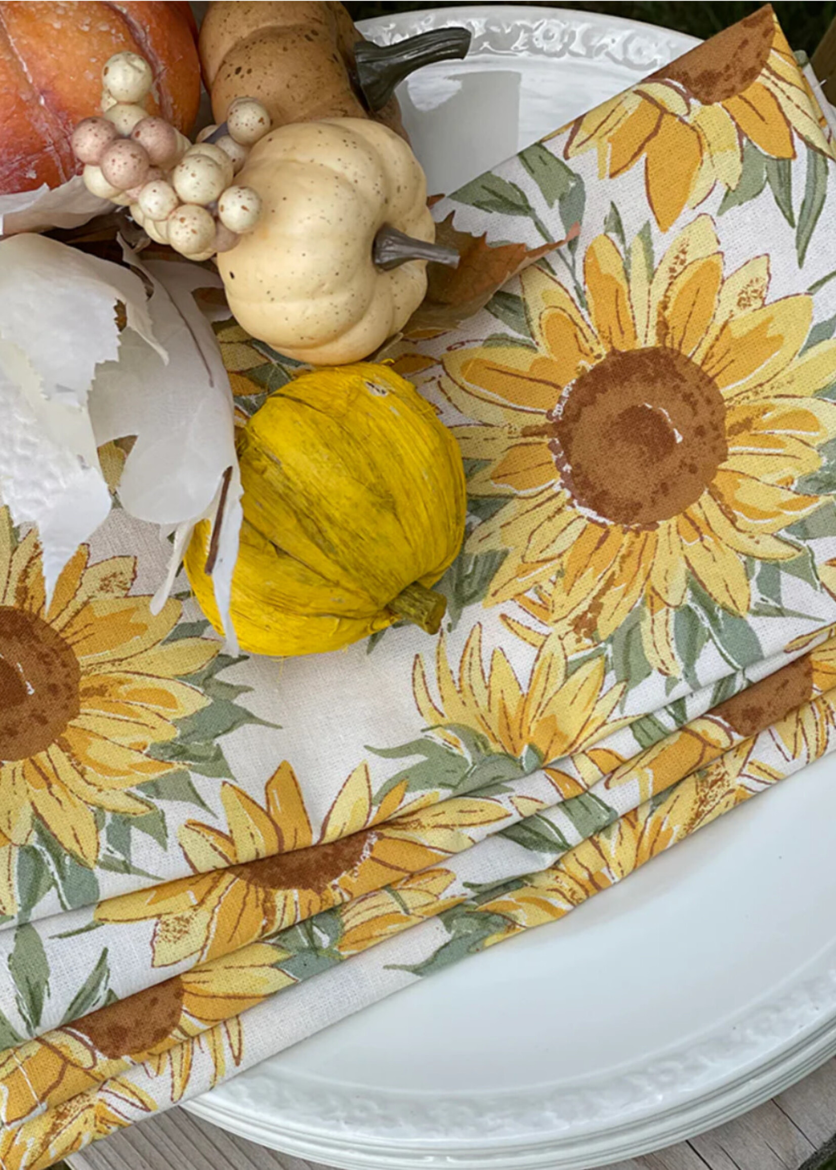 Mahogany Sunflowers Napkins Set of 4