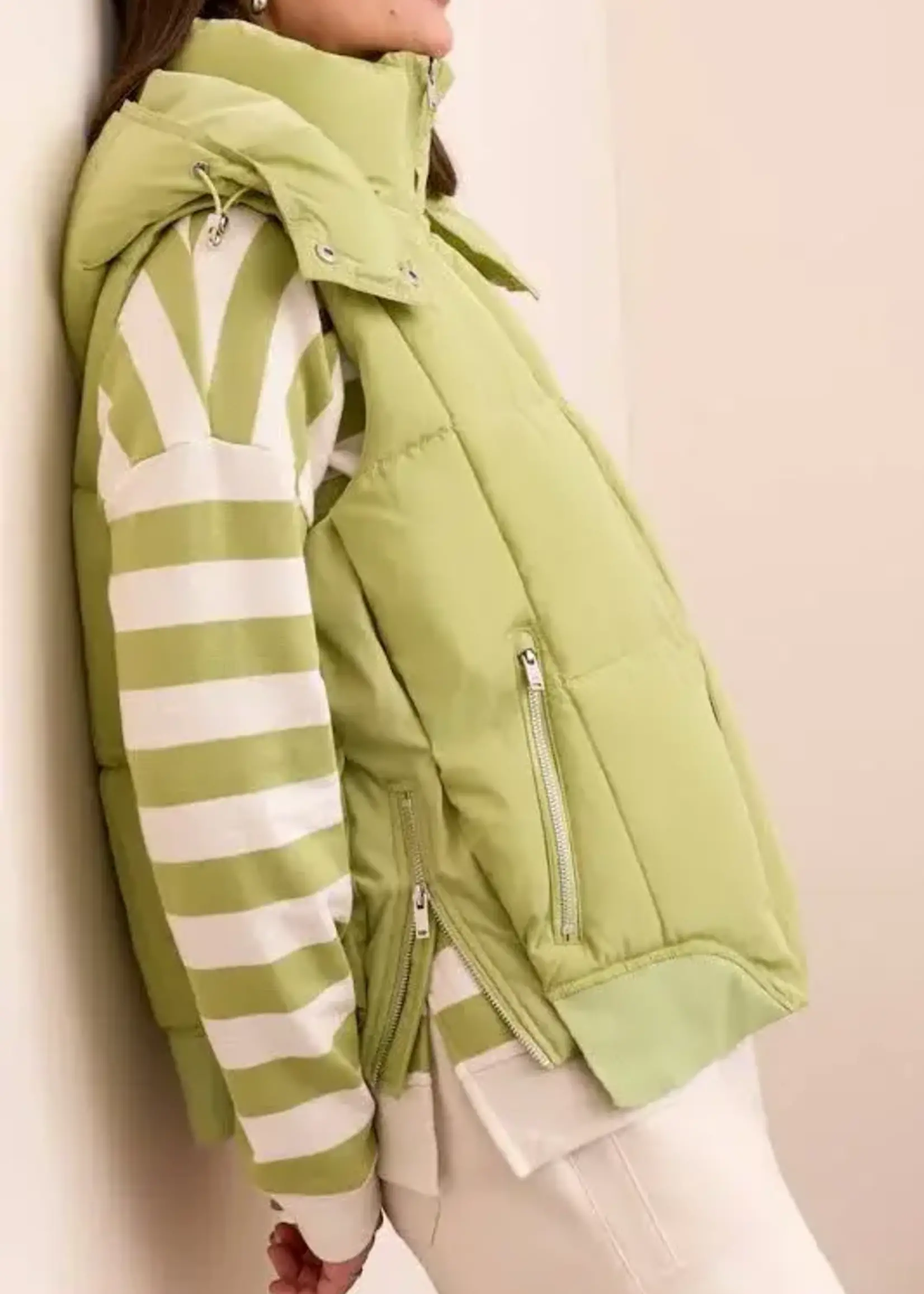 Tribal Tribal Quilted Vest w/ Removable Hood 2247O