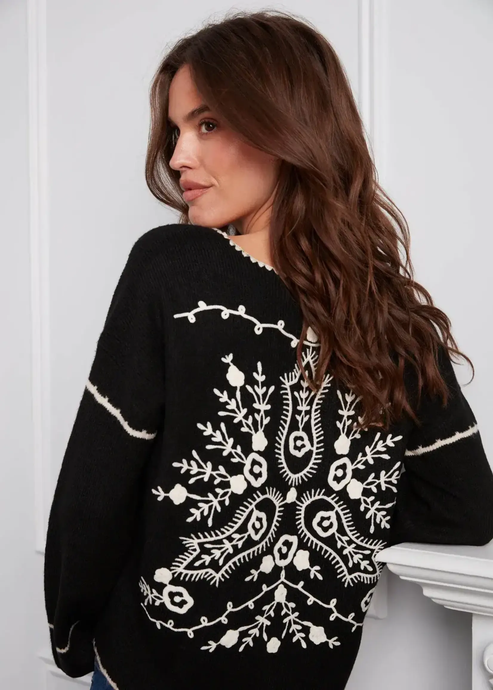 Charlie B Charlie B Ribbed V Neck Notched Soutache Sweater C2879