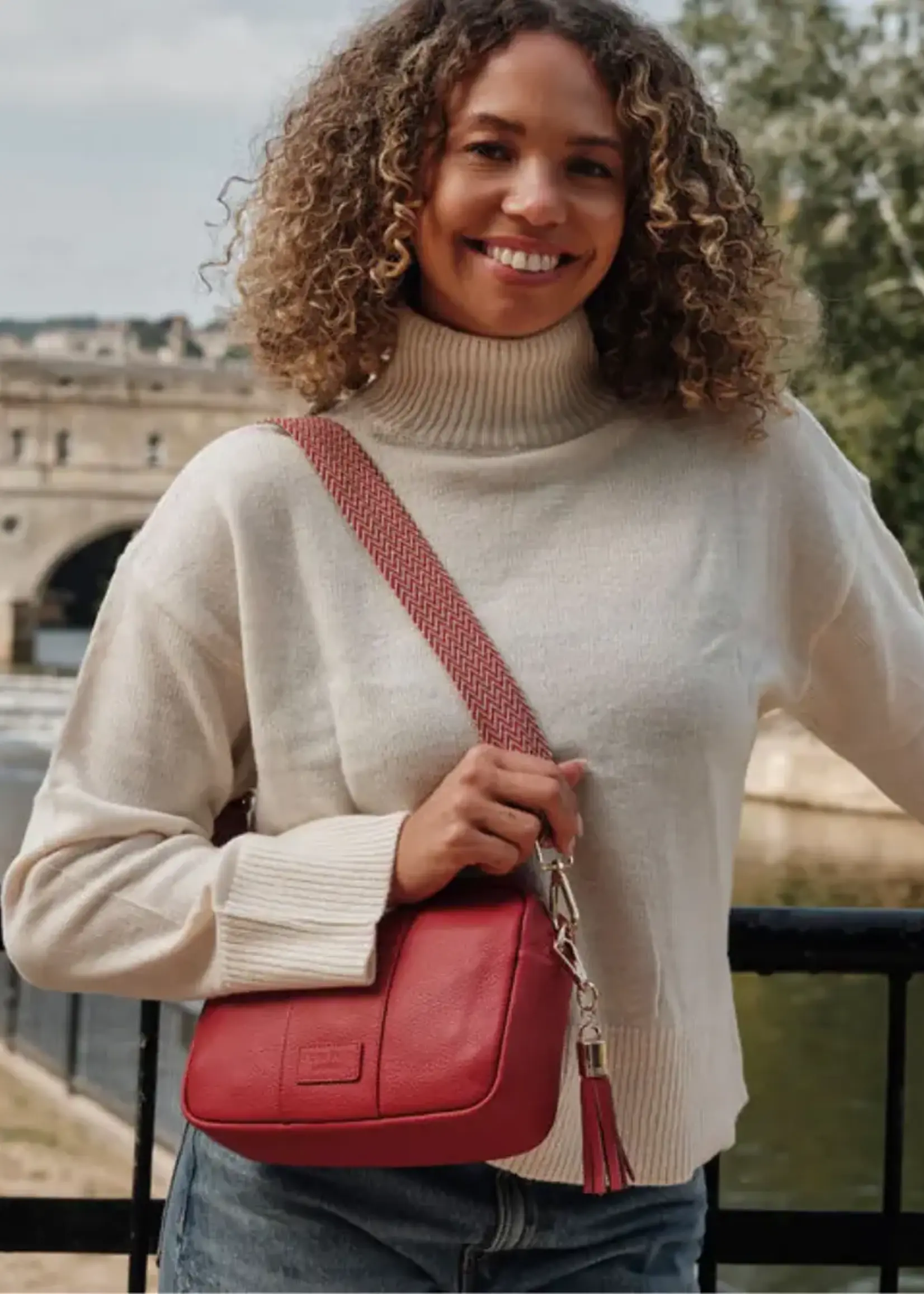 Pom Pom London Pom Pom City Bag - Crimson Red