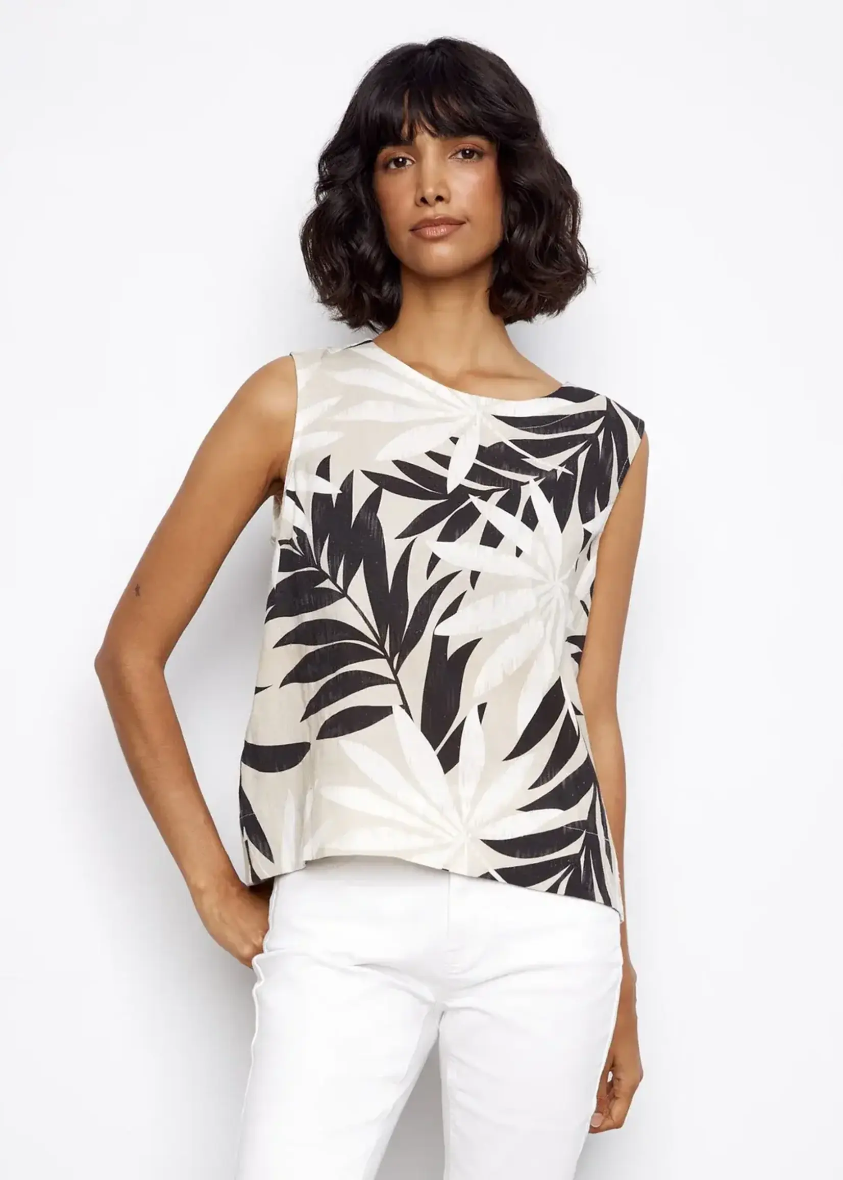 Charlie B Charlie B Sleeveless Blouse w/ Back Button C4653