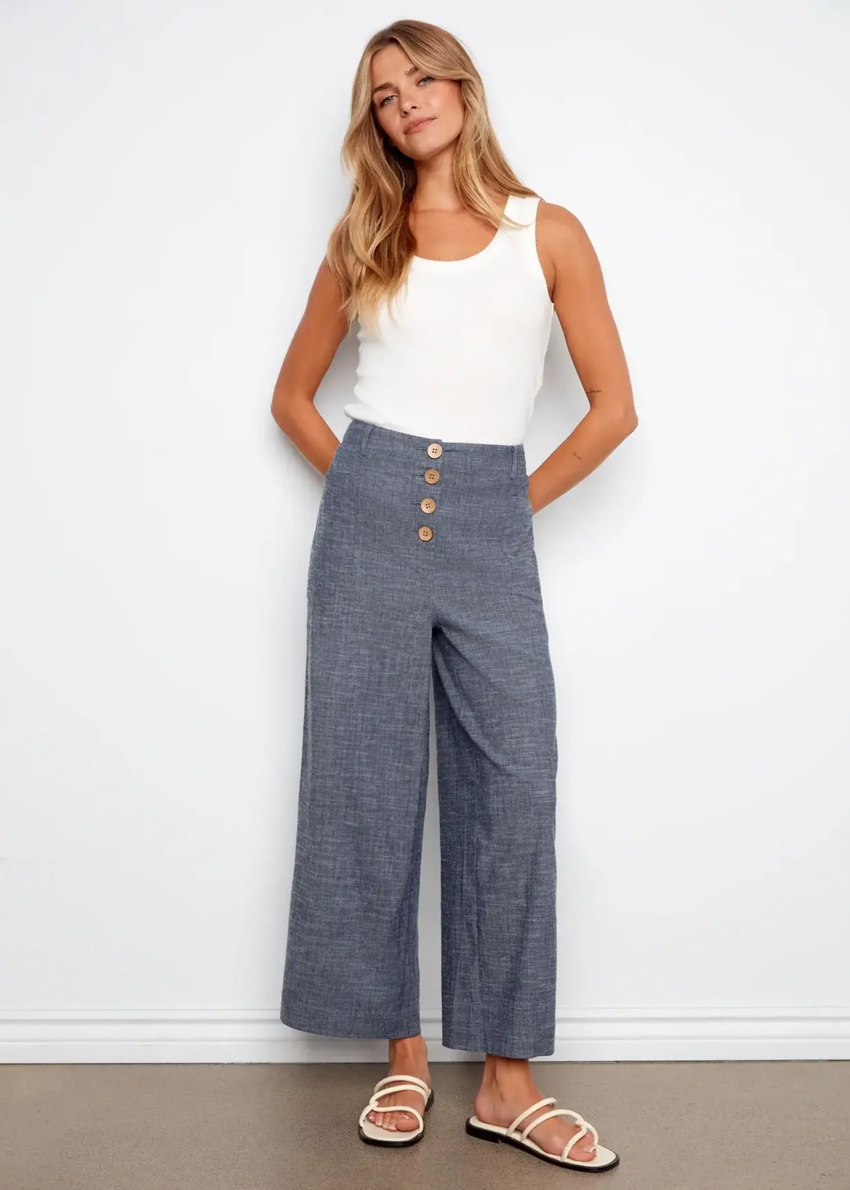 Charlie B Charlie B Linen Wide Leg Button Front Pant C5751