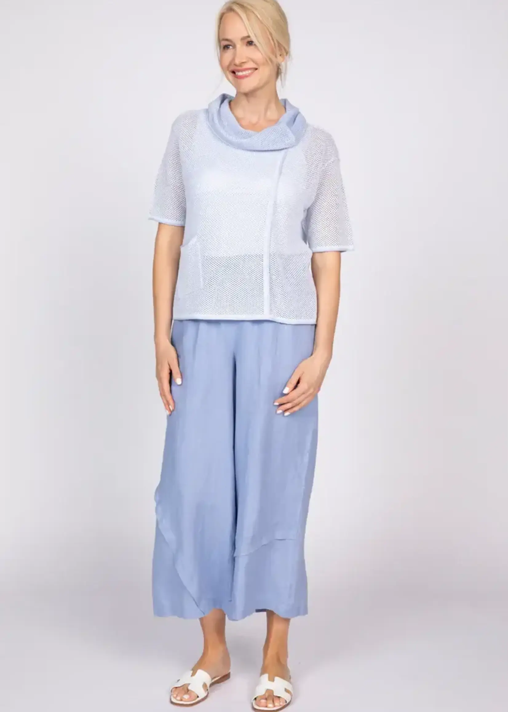 Olivia Olivia Stay Centered Drape Collar Top L310121