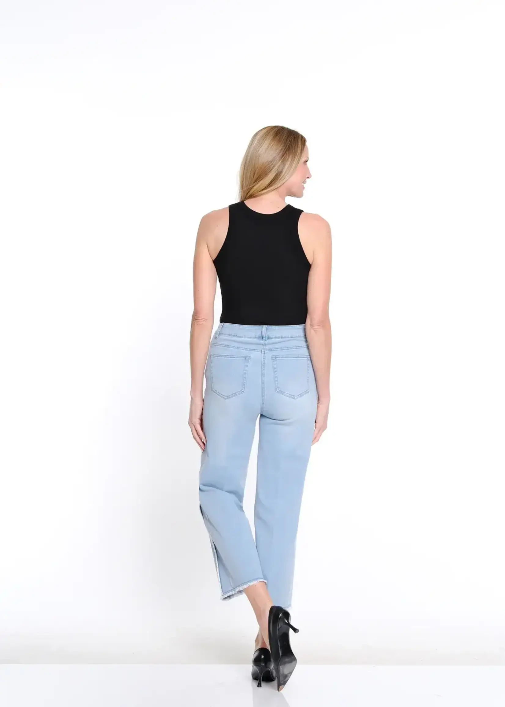 Multiples Multiples Zip Front Denim Crop Jean M16702