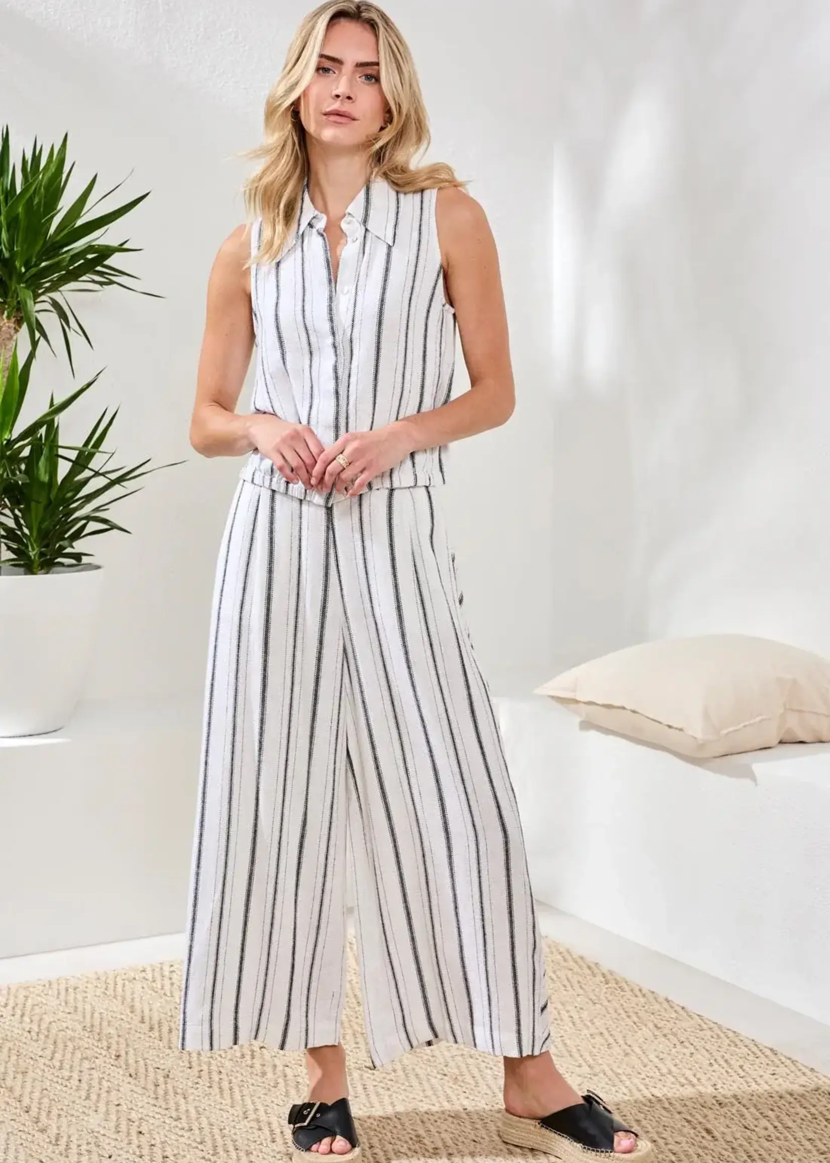 Tribal Tribal Crop Pull On Wide Leg Pant w/ Pockets 6090O