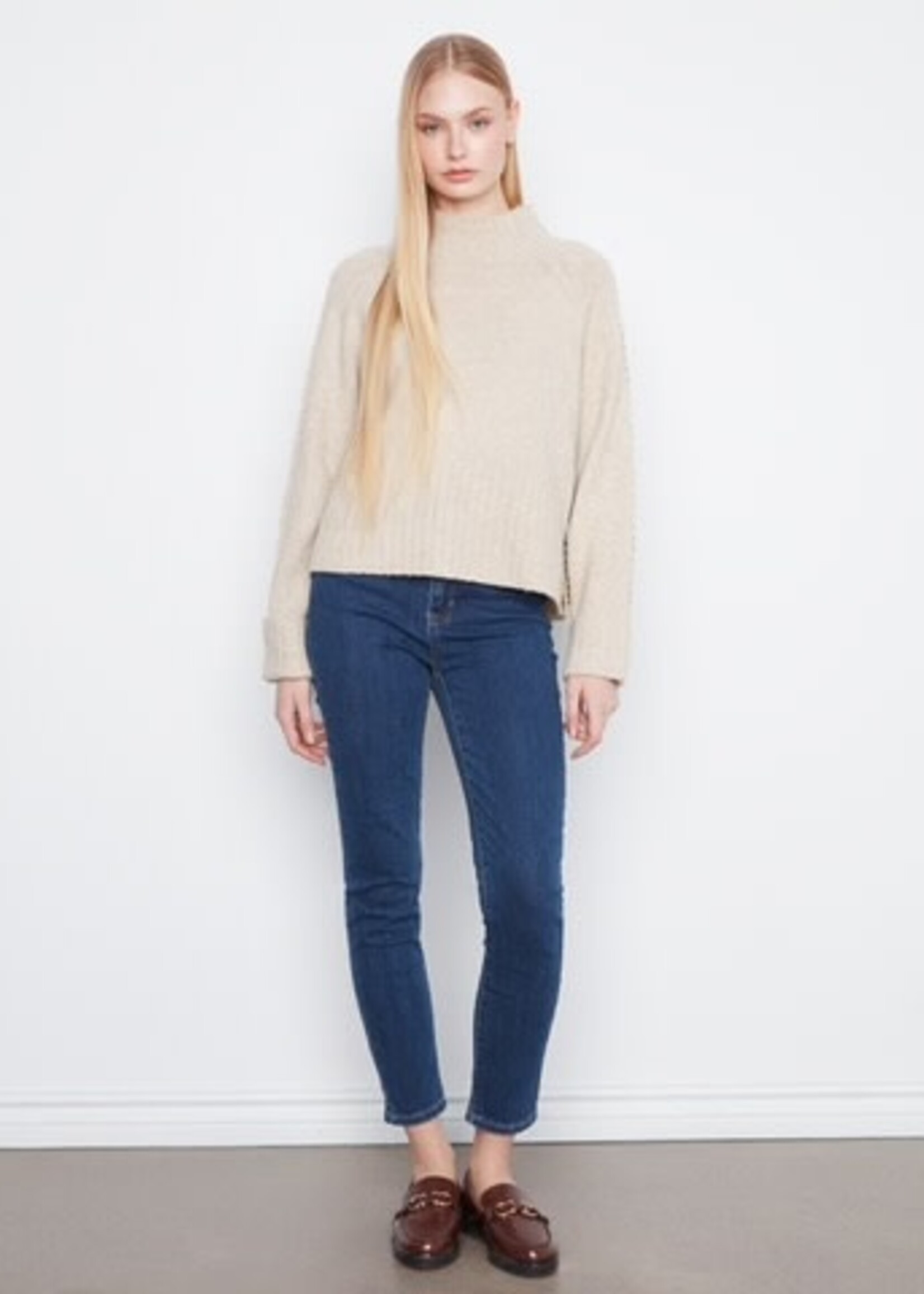 Charlie B Charlie B Long Raglan Slv Mock Neck w/ Stitch C2122