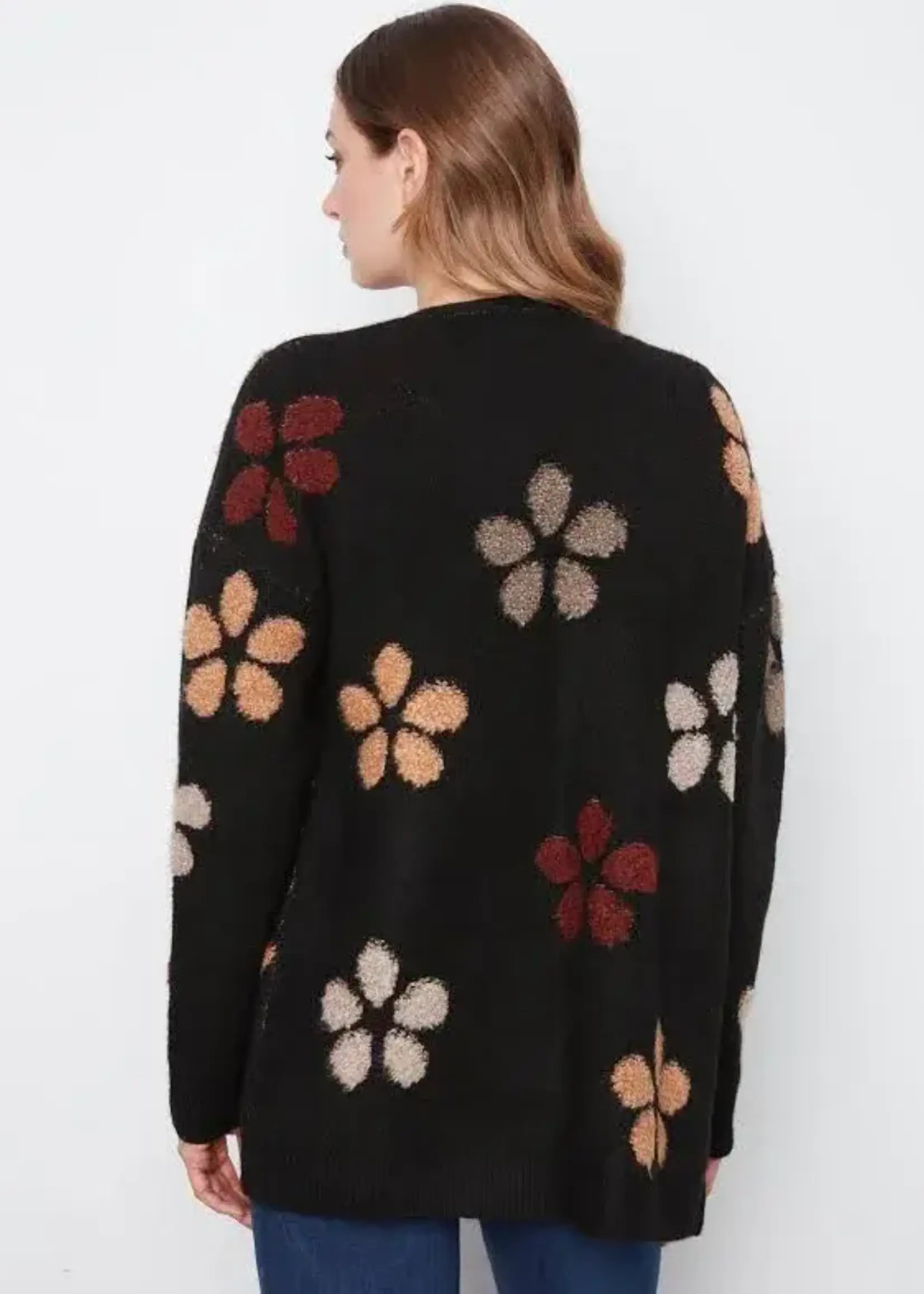 Charlie B Charlie B L/S Flower Boucle Cardigan C2029