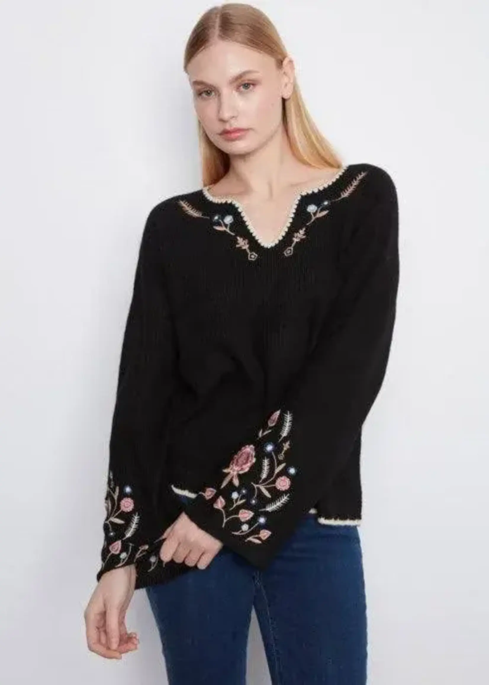 Charlie B Charlie B Embroidered Ribbed Sweater C2879