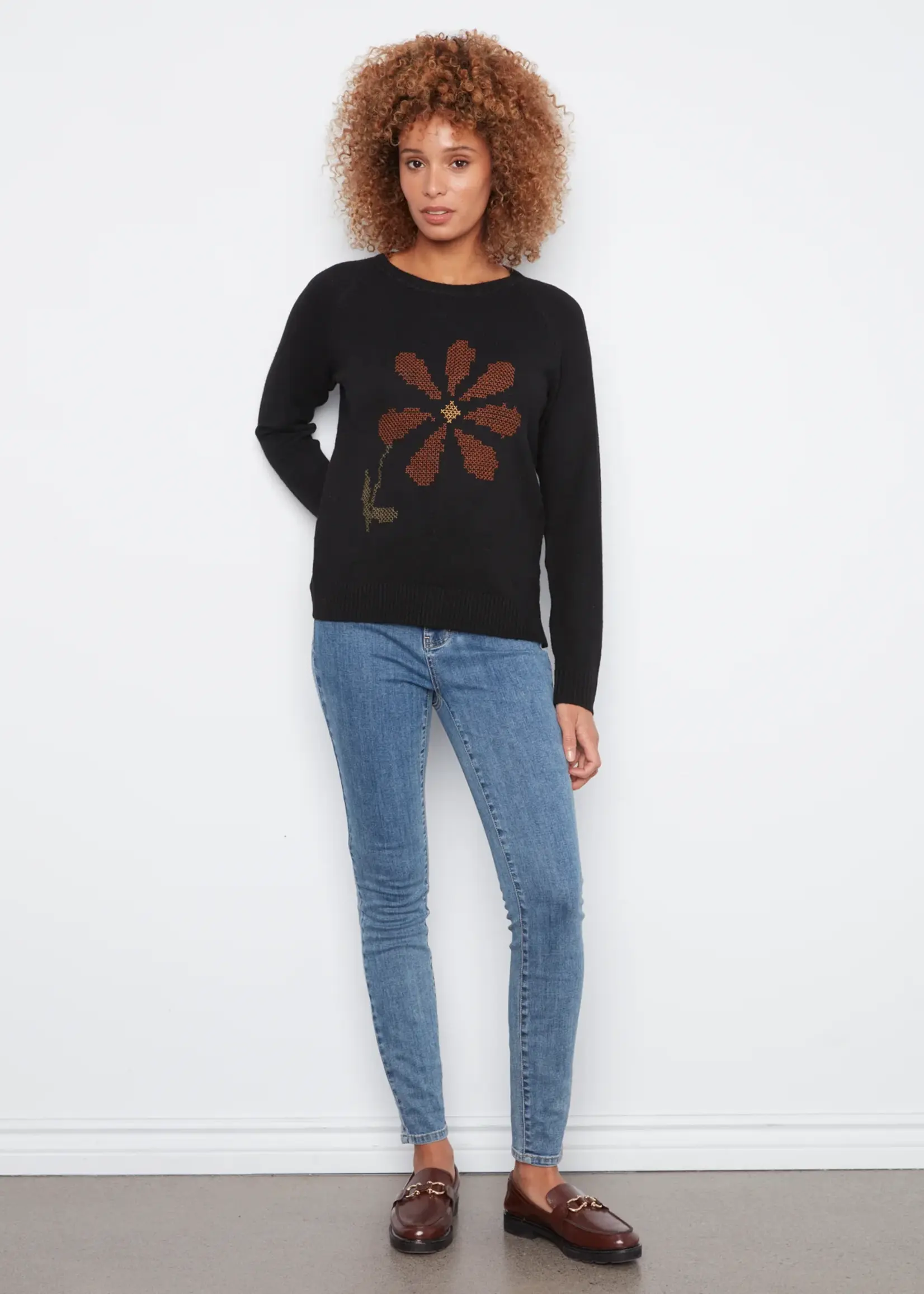 Charlie B Charlie B Embroidered Raglan Sleeve Sweater C2848