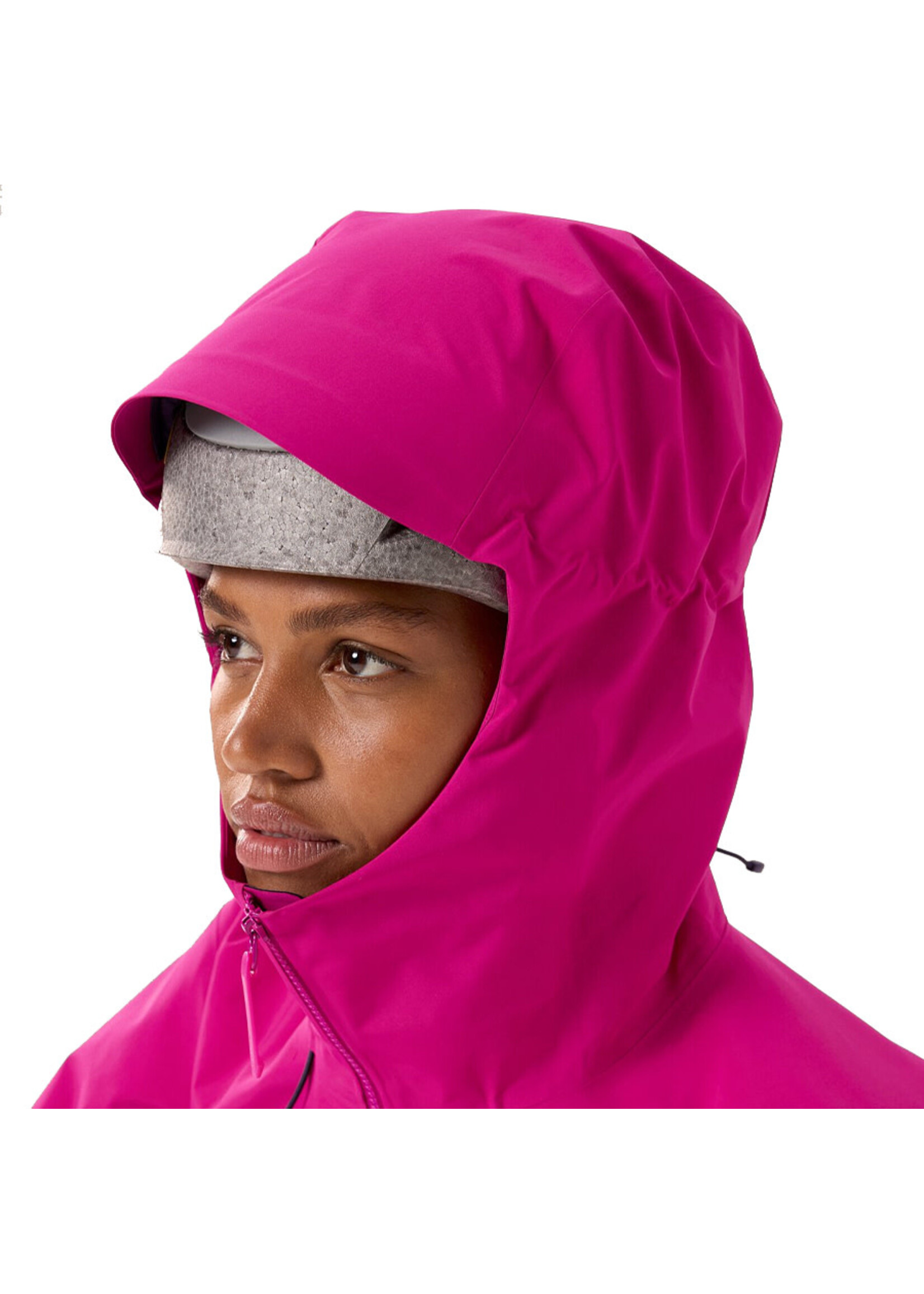 ARC'TERYX Veste à capuchon BETA AR STORMHOOD / Amaranthus (Femme)