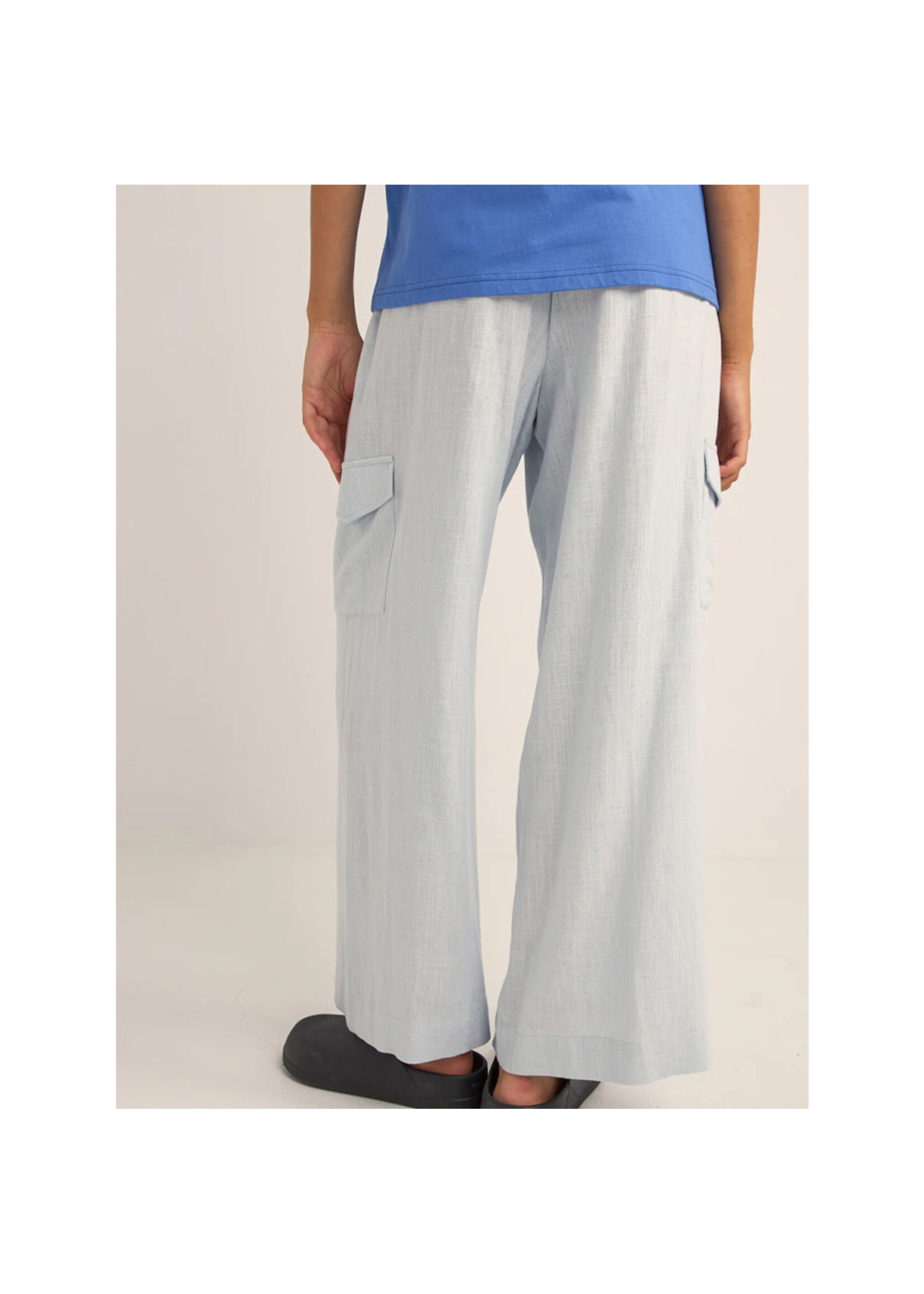 RHYTHM Pantalon AMALFI CARGO / BLUE (Femme)