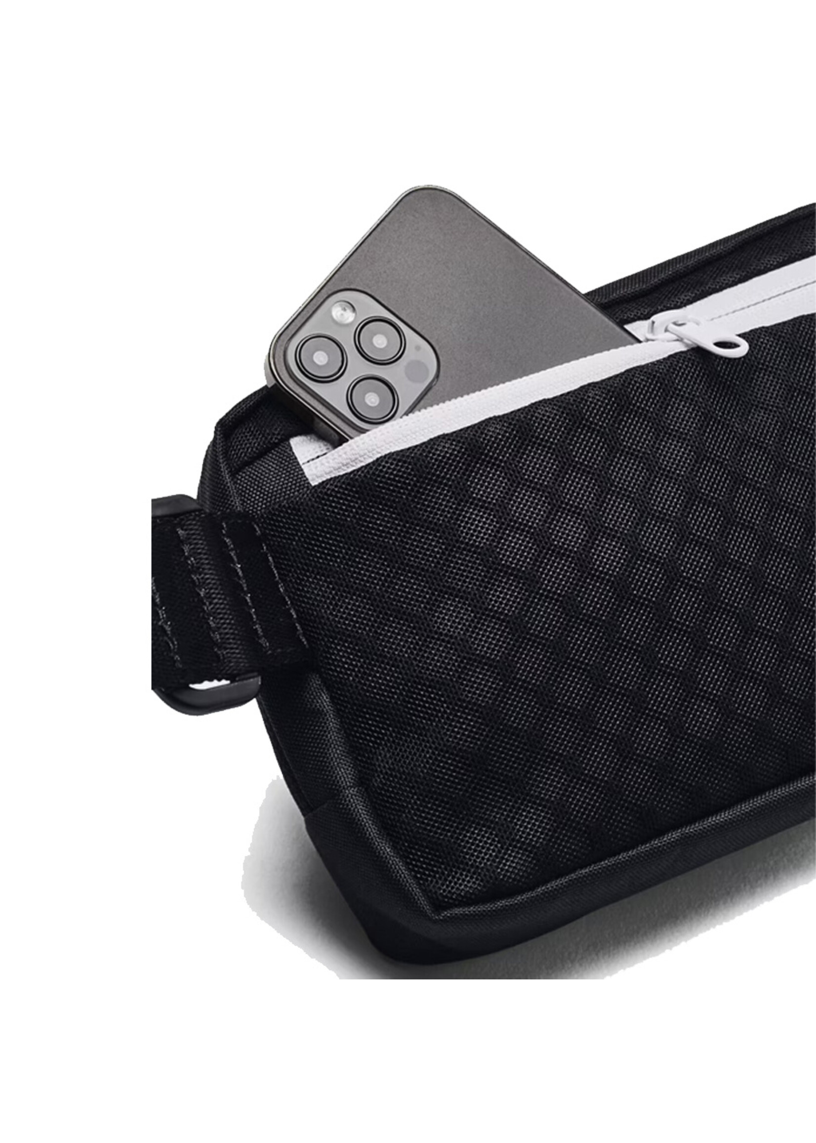 UNDER ARMOUR Sac de taille UA ESSENTIAL WAIST BAG CROSSBODY