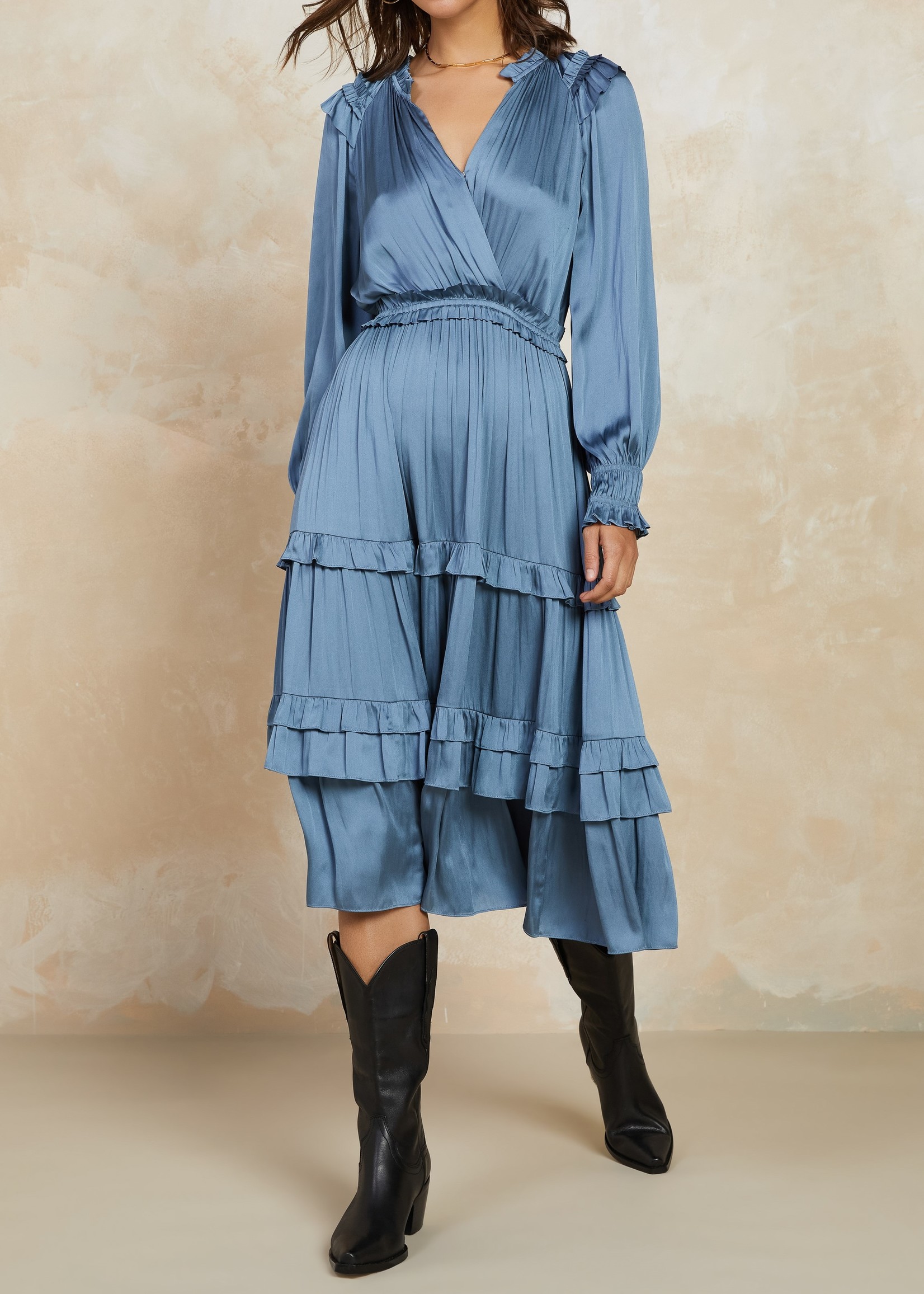 LONG SLEEVE TIERED MIDI DRESS W/ RUFFLE 