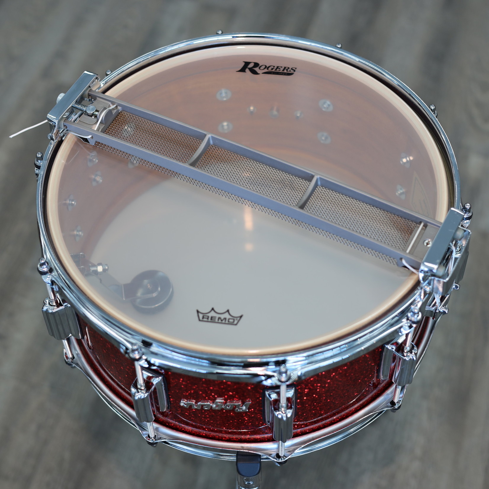 Rogers Rogers 6.5x14 Dyna-Sonic Classic Snare Drum Red Sparkle Lacquer