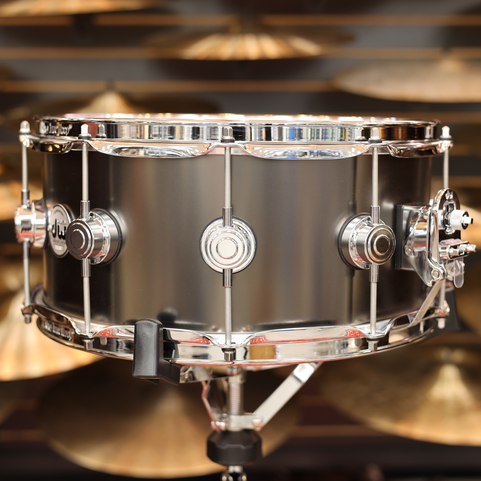 DW Satin Black Nickel Over Brass 6.5x14 Snare Drum w/Chrome DW Satin Black Nickel Over Brass 6.5x14 Snare Drum w/Chrome