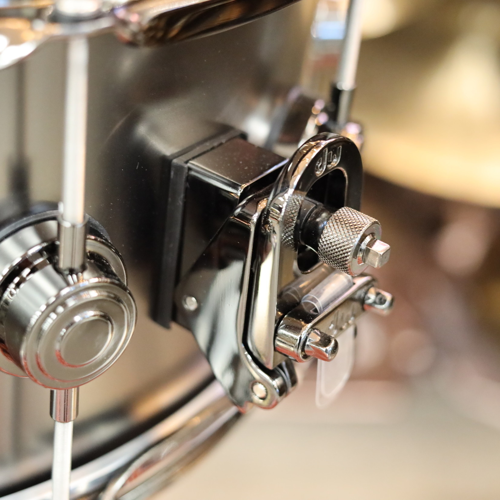 DW DW Collector's Series Satin Black Nickel Over Brass 6.5x14 Snare Drum w/Black Nickel Hardware