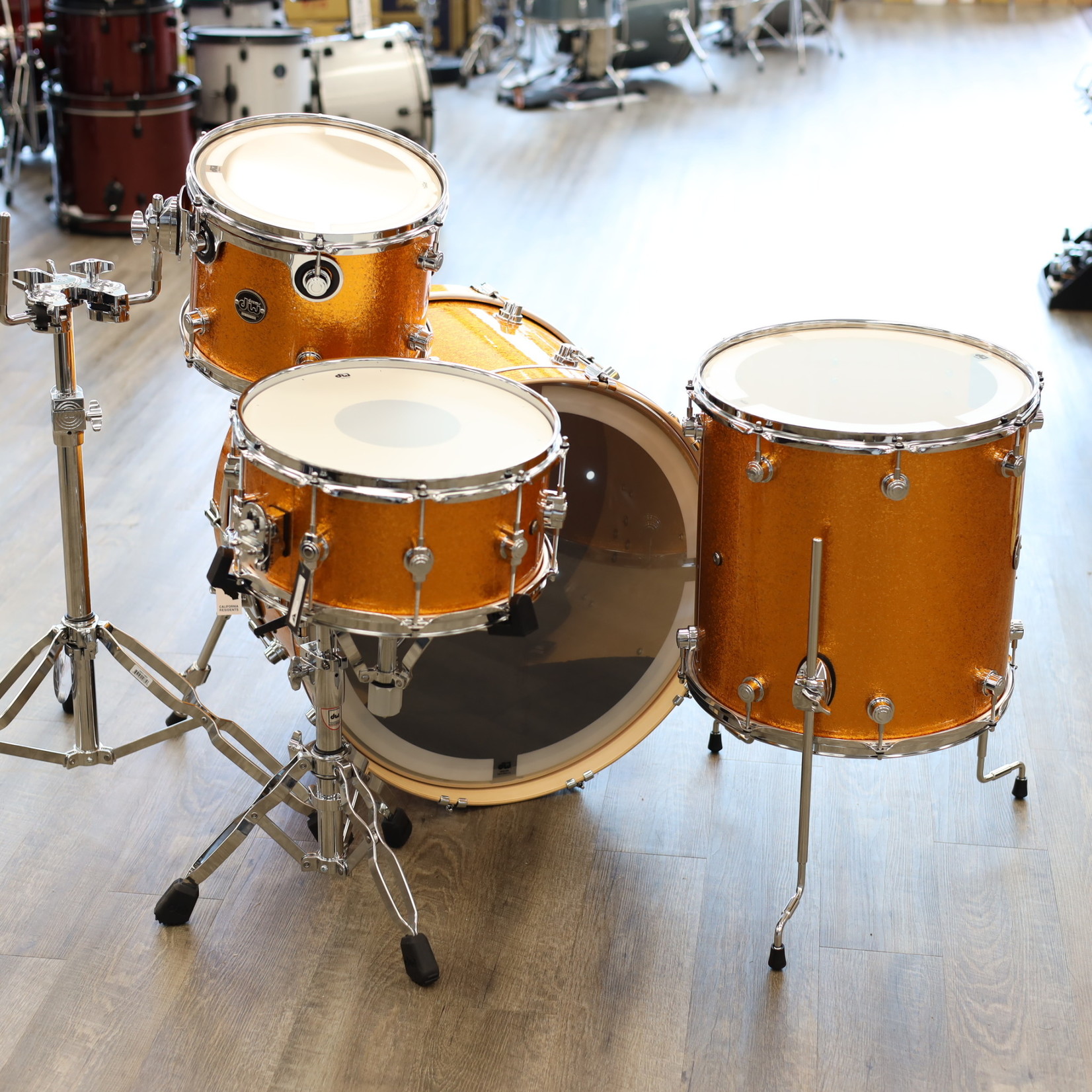DW DW Performance Series 4-Piece Shell Pack 24/12/16/14S (Gold Sparkle)