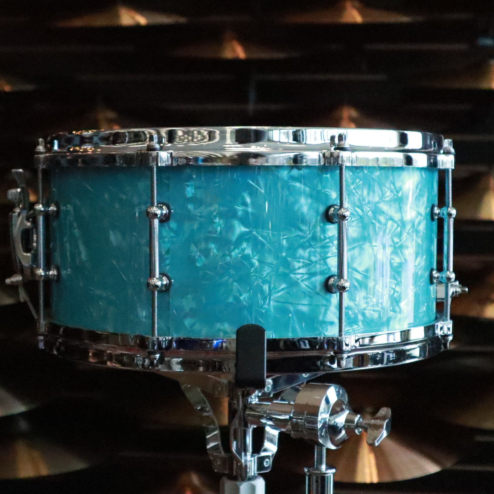 Ludwig Ludwig 6.5x14" Limited Edition Classic Maple Snare Drum (Glacier Blue Pearl) With Tube Lugs And Diecast Hoops