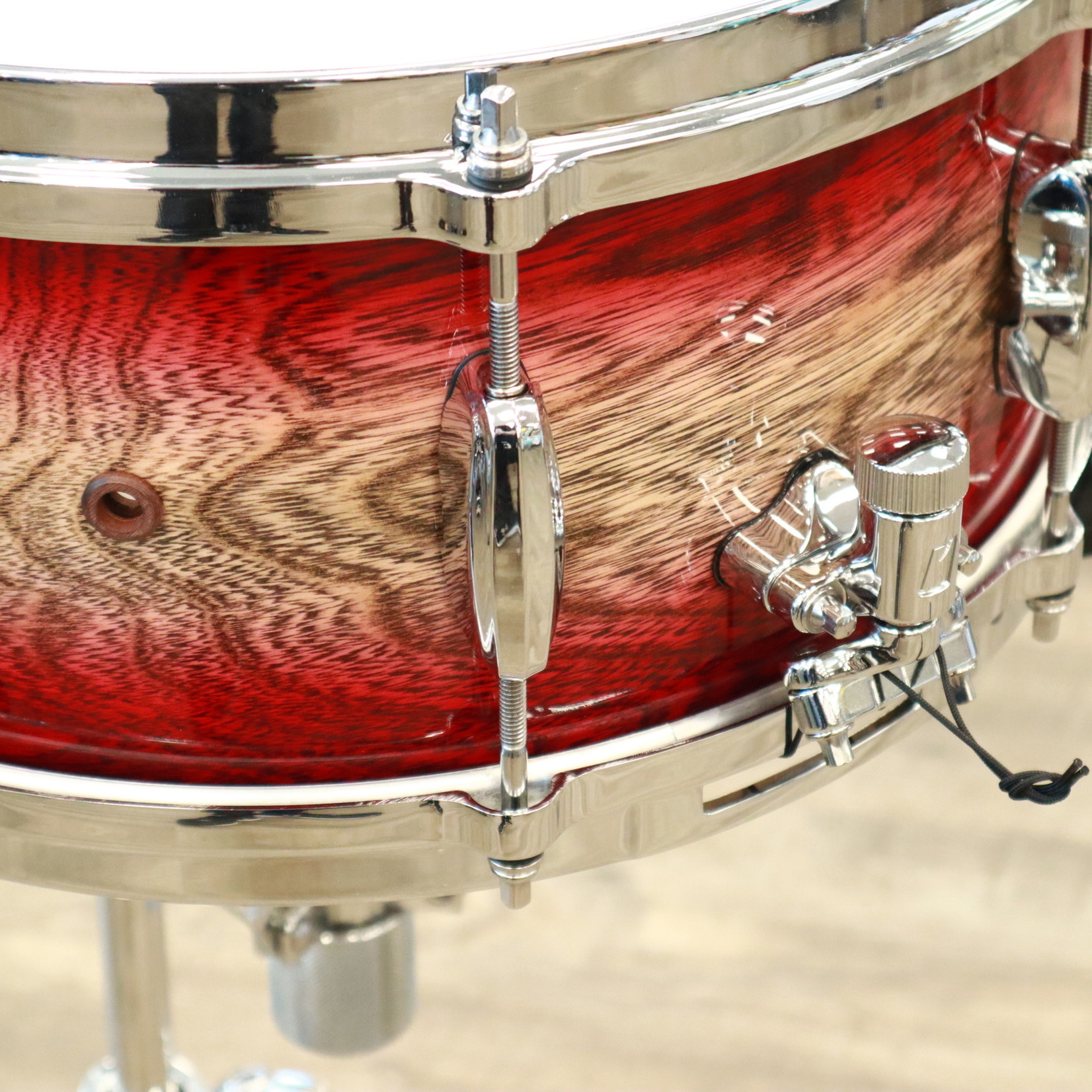 Tama Tama Star Walnut 6.5x14" Snare Drum (Garnet Japanese Sen Burst)