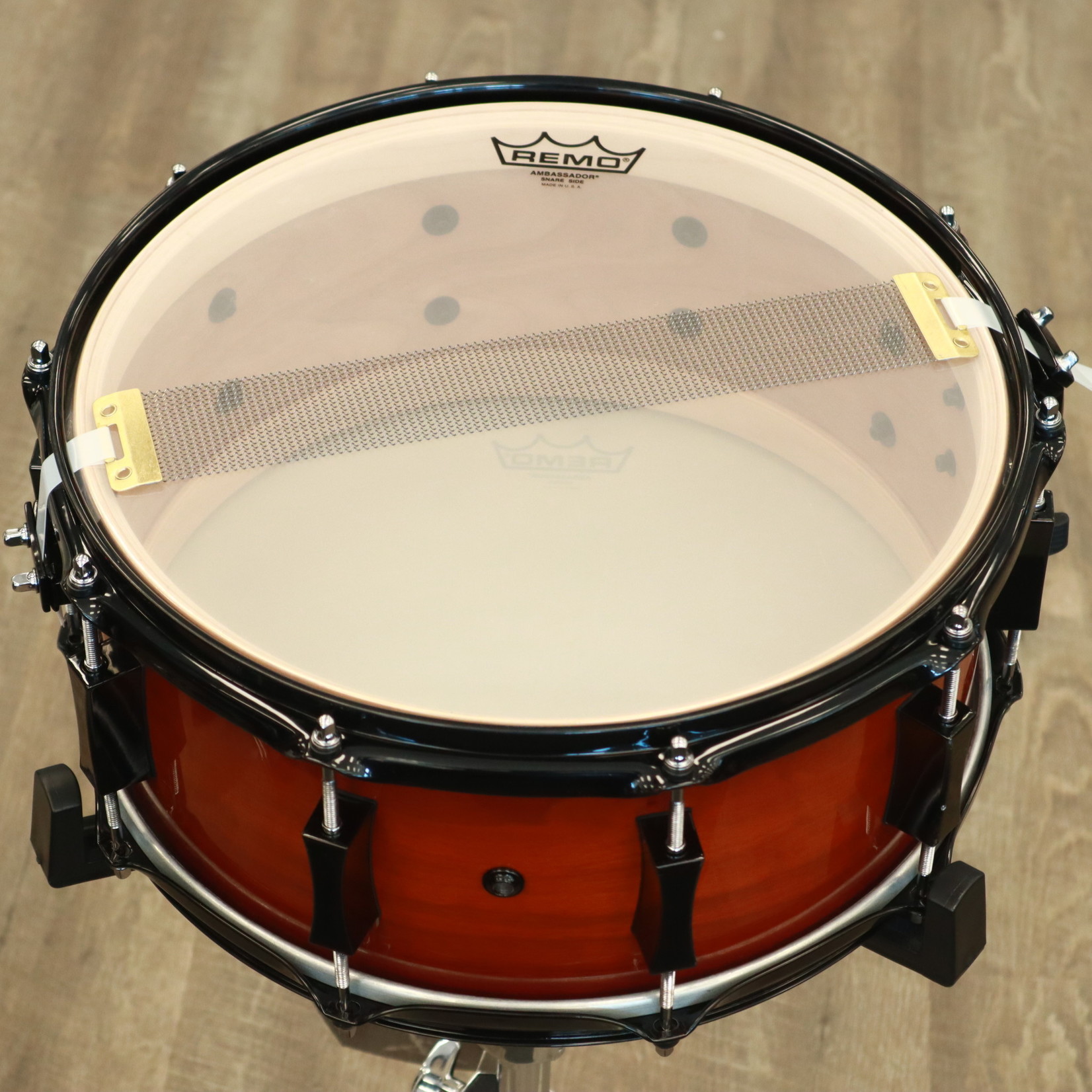 Pork Pie Pork Pie 6.5x14" Cherry Snare Drum With Maple Re-Rings, Tobacco Gloss, Black Hardware