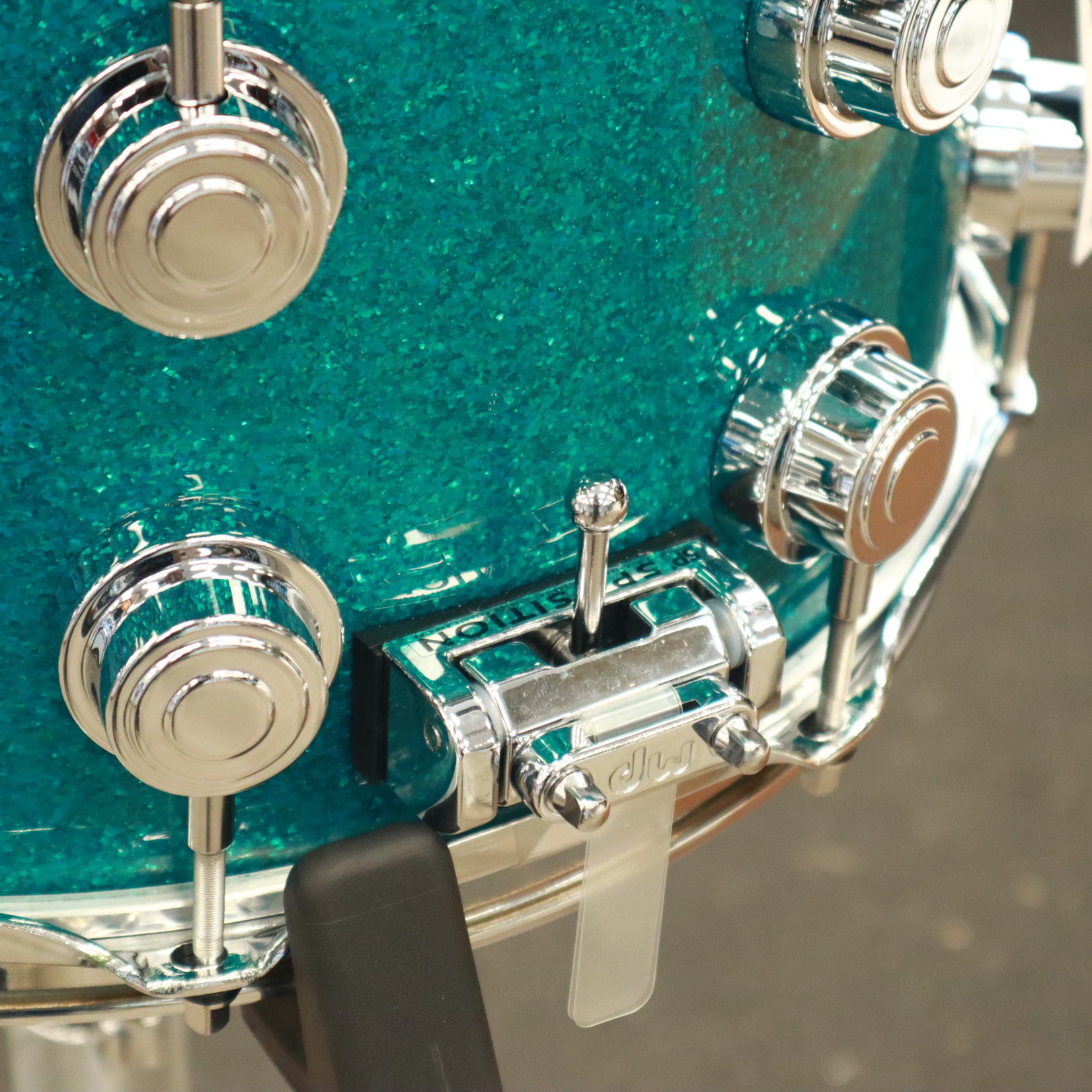 DW DW Collector's 8x14" Maple Snare Drum (Teal Glass Glitter w/ Chrome Hardware)