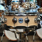 DW DW Collector's 5x14" Maple Snare Drum Satin Oil w/ Chrome Hardware