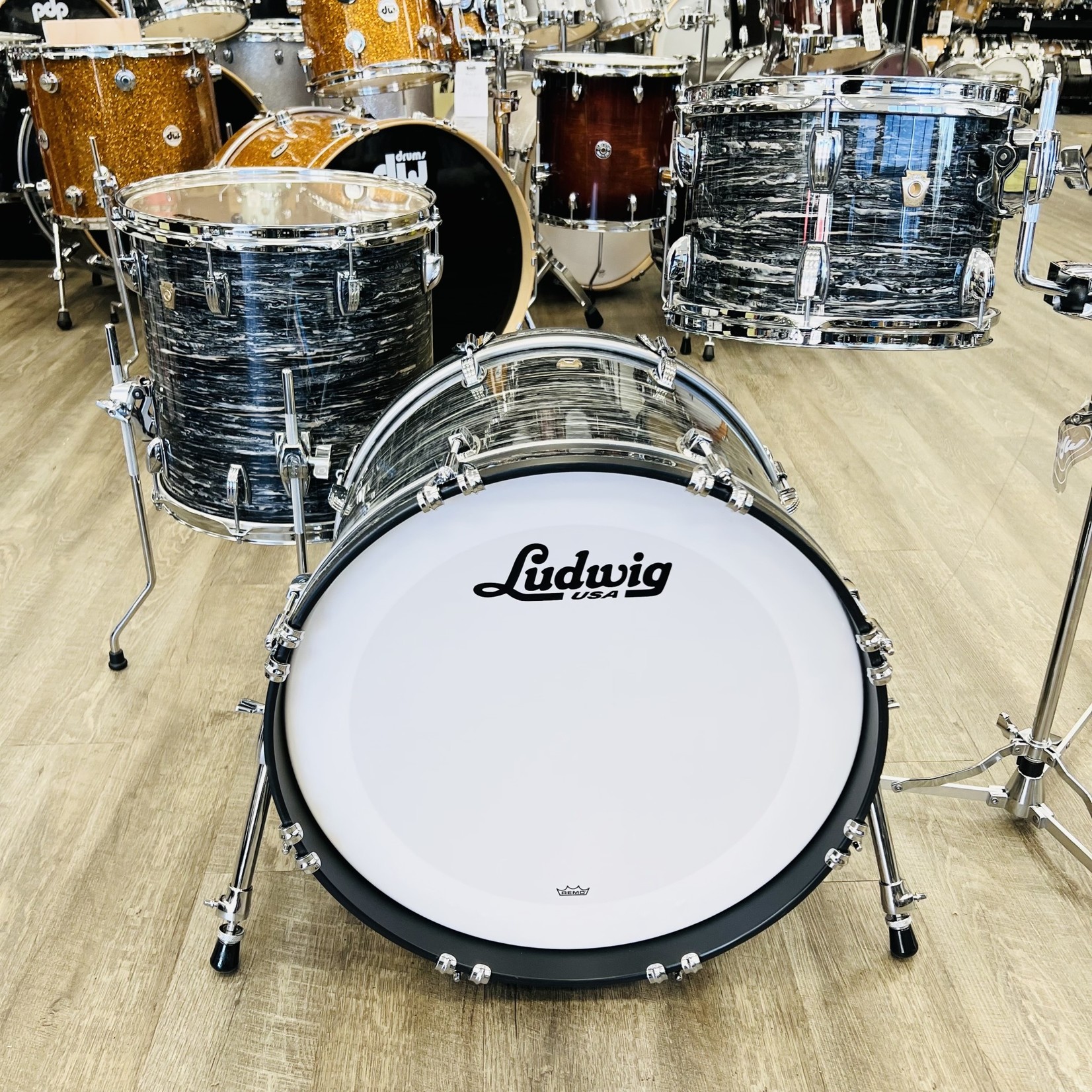 Ludwig Ludwig Classic Maple Downbeat 3-Pc Shell Pack 12/14/20 (Vintage Black Oyster)