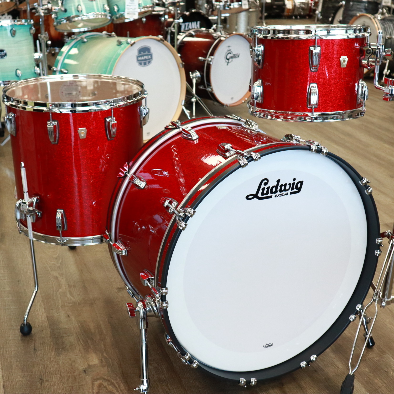 Ludwig Ludwig Classic Maple Pro Beat 3-Piece Shell Pack 13/16/24 (Red Sparkle)