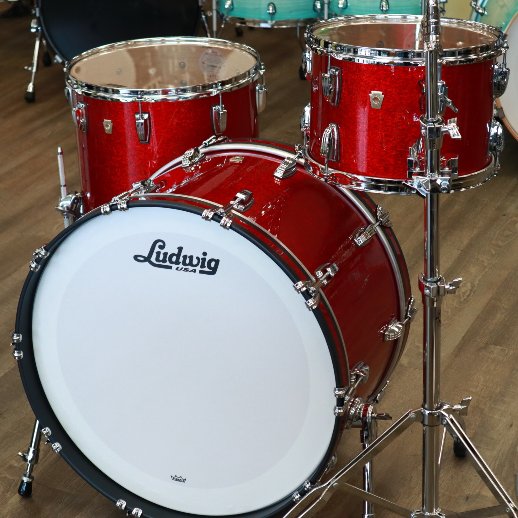 Ludwig Ludwig Classic Maple Pro Beat 3-Piece Shell Pack 13/16/24 (Red Sparkle)