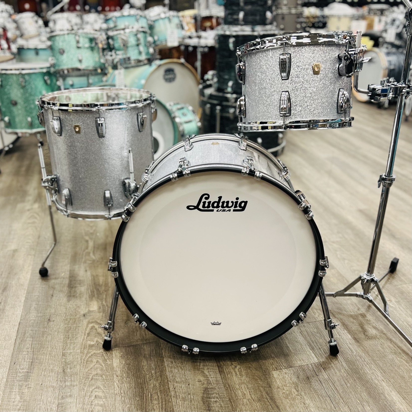 Ludwig Ludwig Classic Maple FAB 3-Piece Shell Pack 13/16/22 (Silver Sparkle)