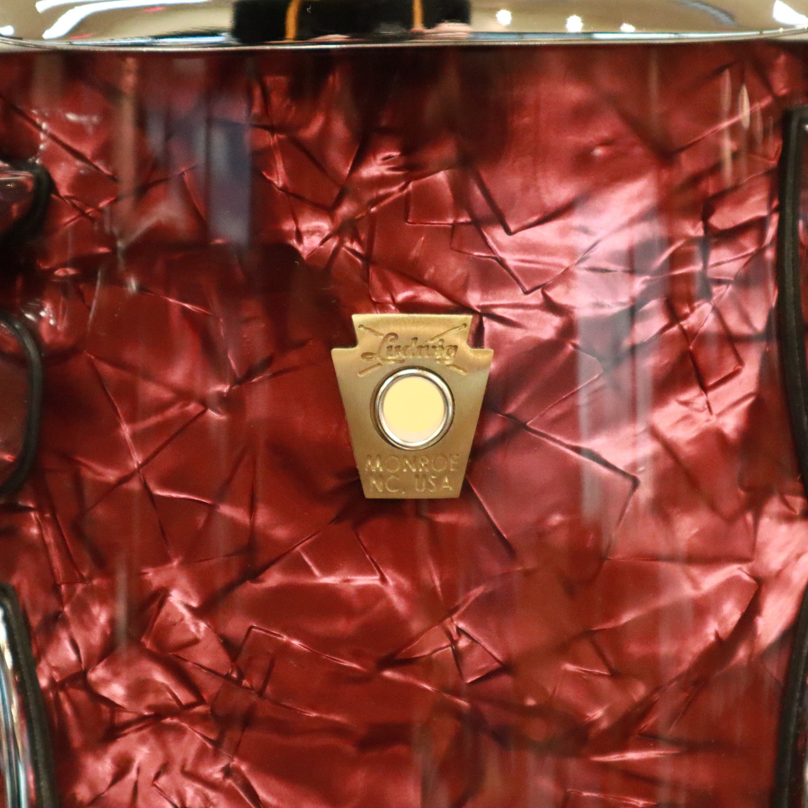 Ludwig Ludwig Classic Maple Shell Pack 12/16/22 (Burgundy Pearl w/ Olive Oyster Pearl Inlay)