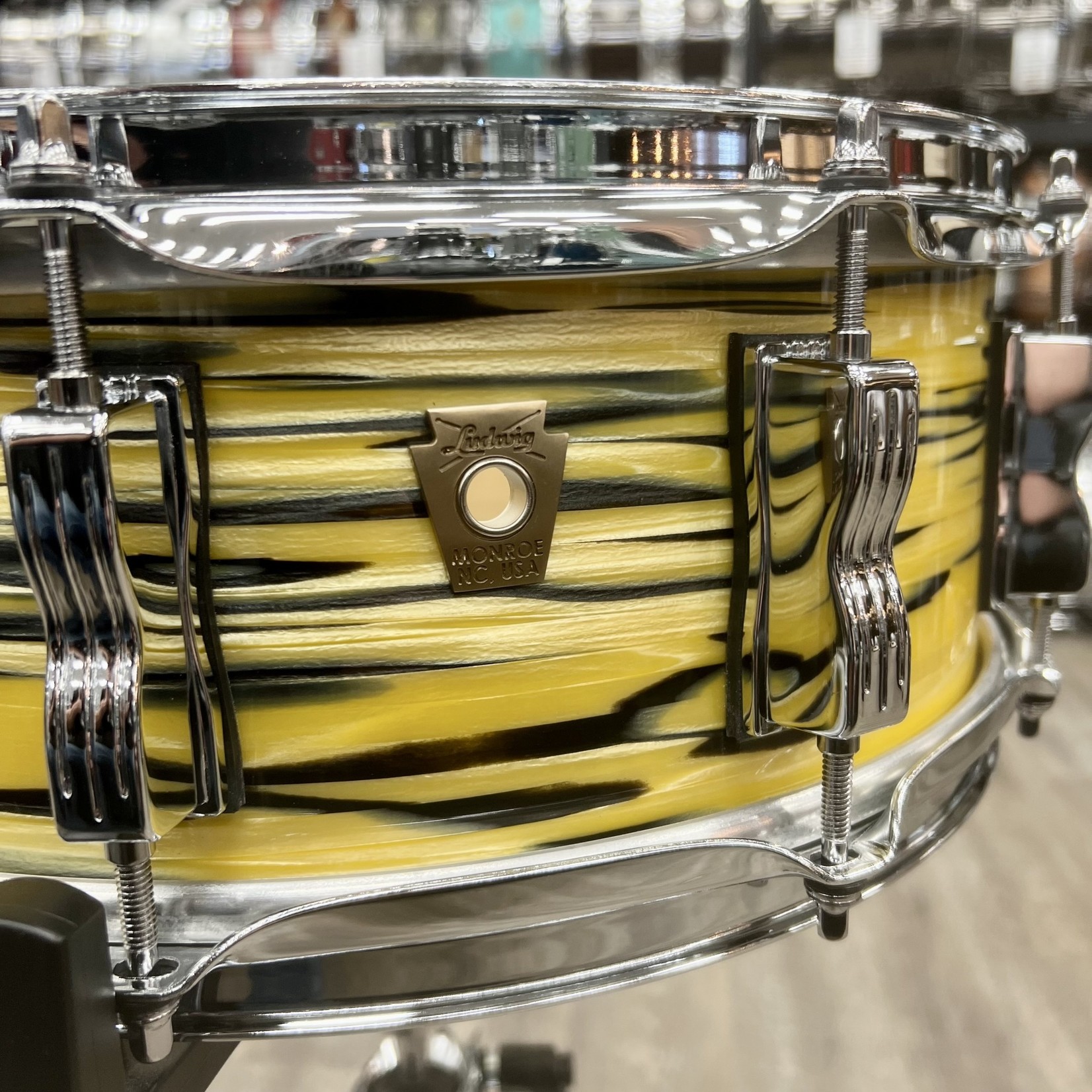 Ludwig Ludwig Classic Maple 5x14" Snare Drum (Lemon Oyster)