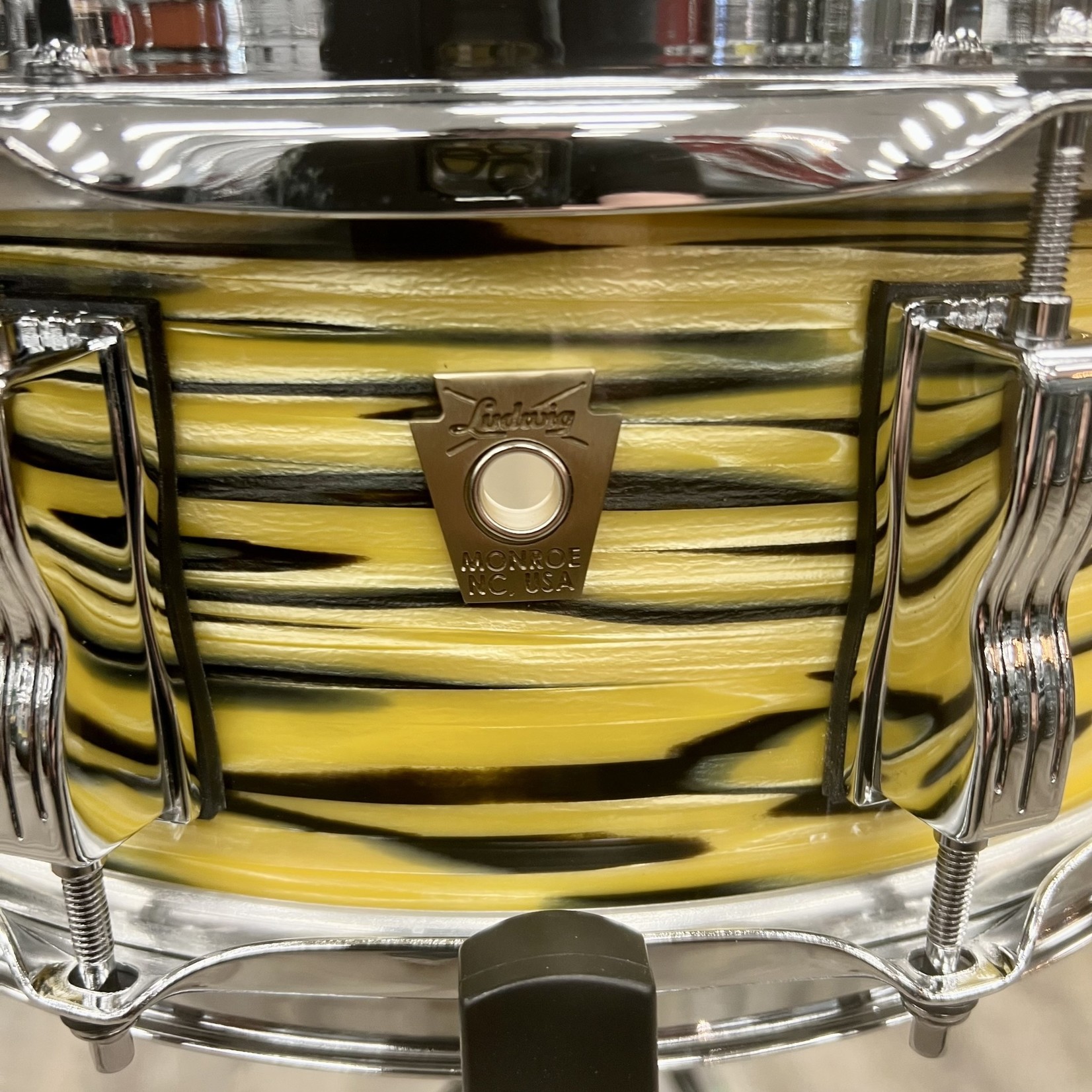 Ludwig Ludwig Classic Maple 5x14" Snare Drum (Lemon Oyster)